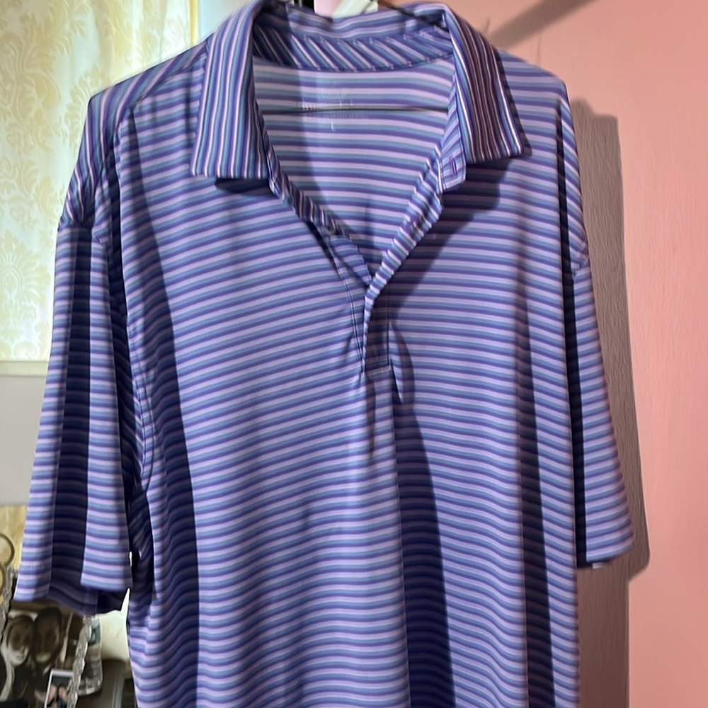 Vineyard Vines Blue and Purple Casual Button Down Shirt